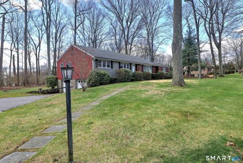 322 Hotchkiss Road Orange CT 06477