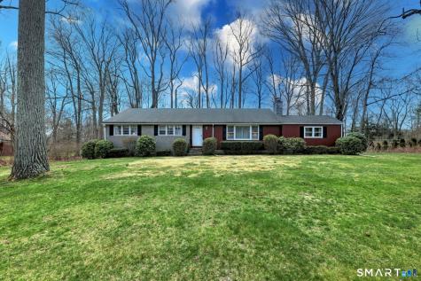 322 Hotchkiss Road Orange CT 06477