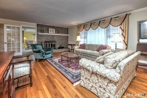 322 Hotchkiss Road Orange CT 06477