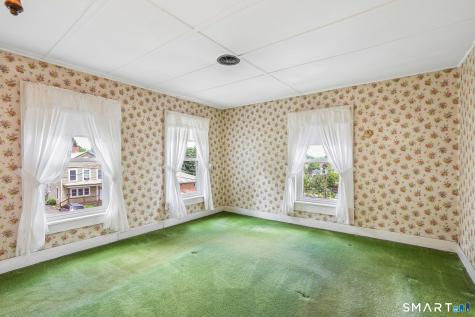 16 Seeley Street Danbury CT 06810