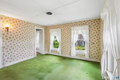 16 Seeley Street Danbury CT 06810