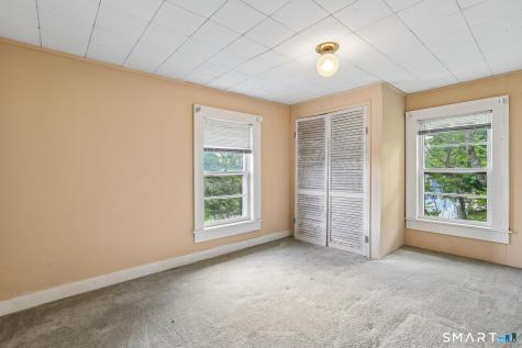 16 Seeley Street Danbury CT 06810