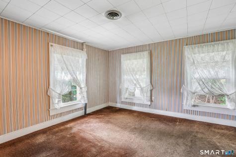 16 Seeley Street Danbury CT 06810
