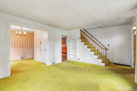 16 Seeley Street Danbury CT 06810
