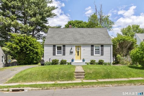 22 Rowe Place Bristol CT 06010
