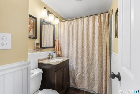 22 Rowe Place Bristol CT 06010