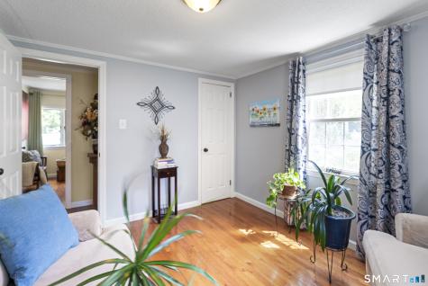22 Rowe Place Bristol CT 06010