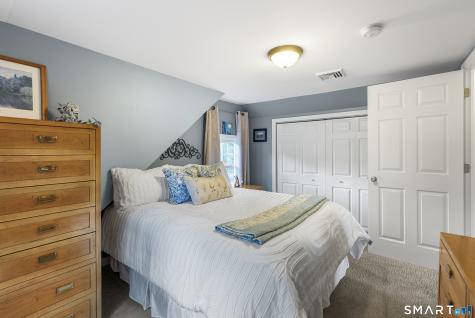 22 Rowe Place Bristol CT 06010