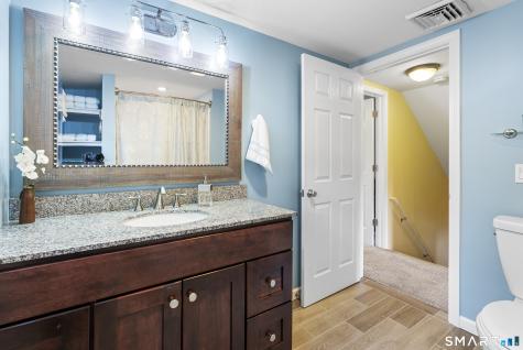 22 Rowe Place Bristol CT 06010