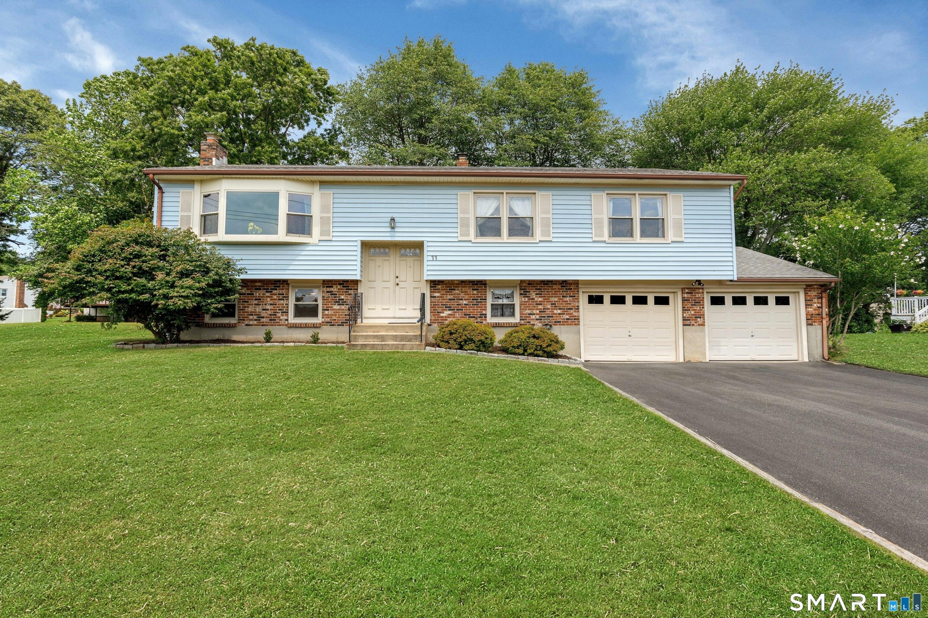 11 Apple Tree Terrace West Haven CT 06516