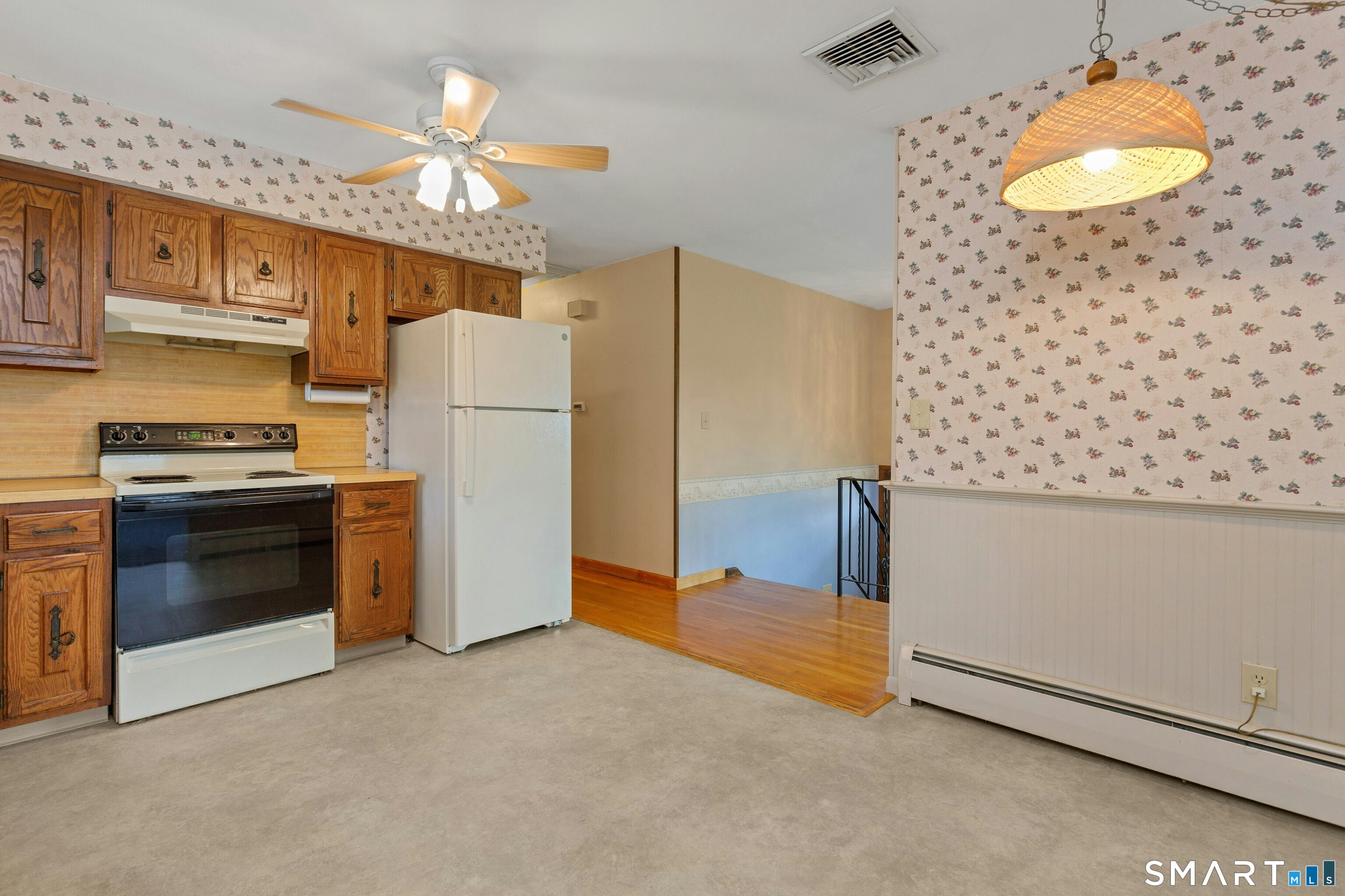 11 Apple Tree Terrace West Haven CT 06516