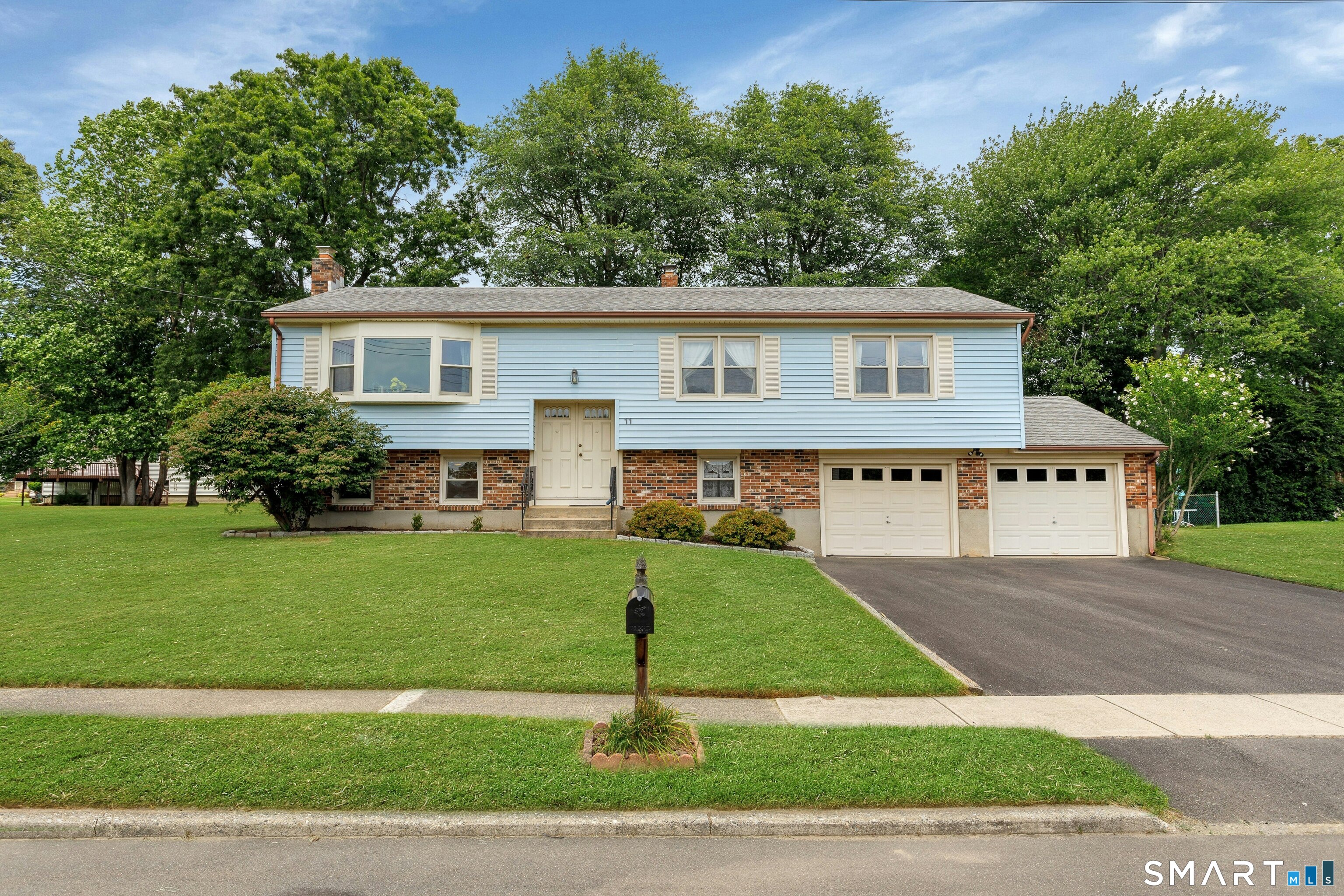 11 Apple Tree Terrace West Haven CT 06516