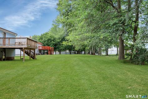 11 Apple Tree Terrace West Haven CT 06516