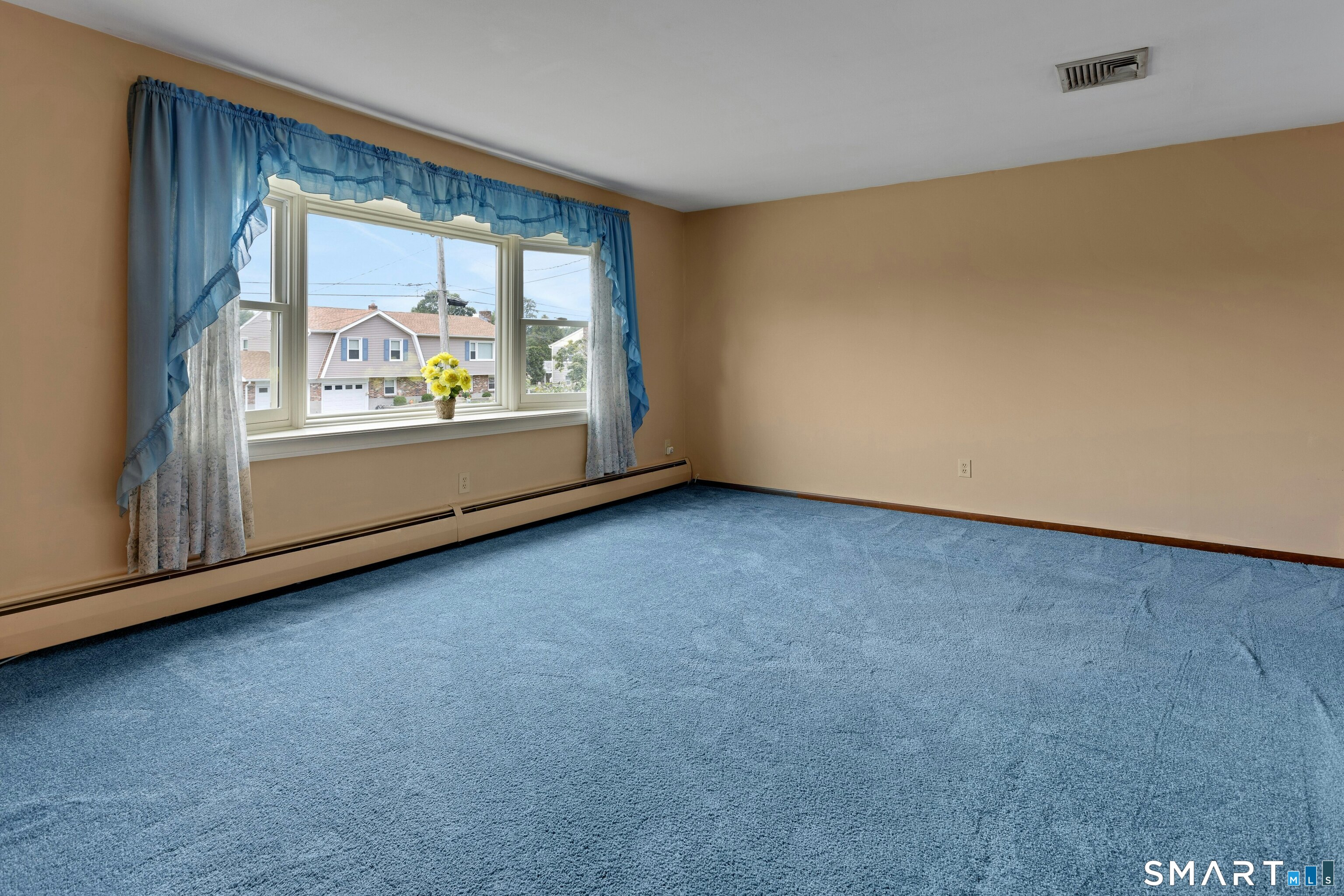 11 Apple Tree Terrace West Haven CT 06516