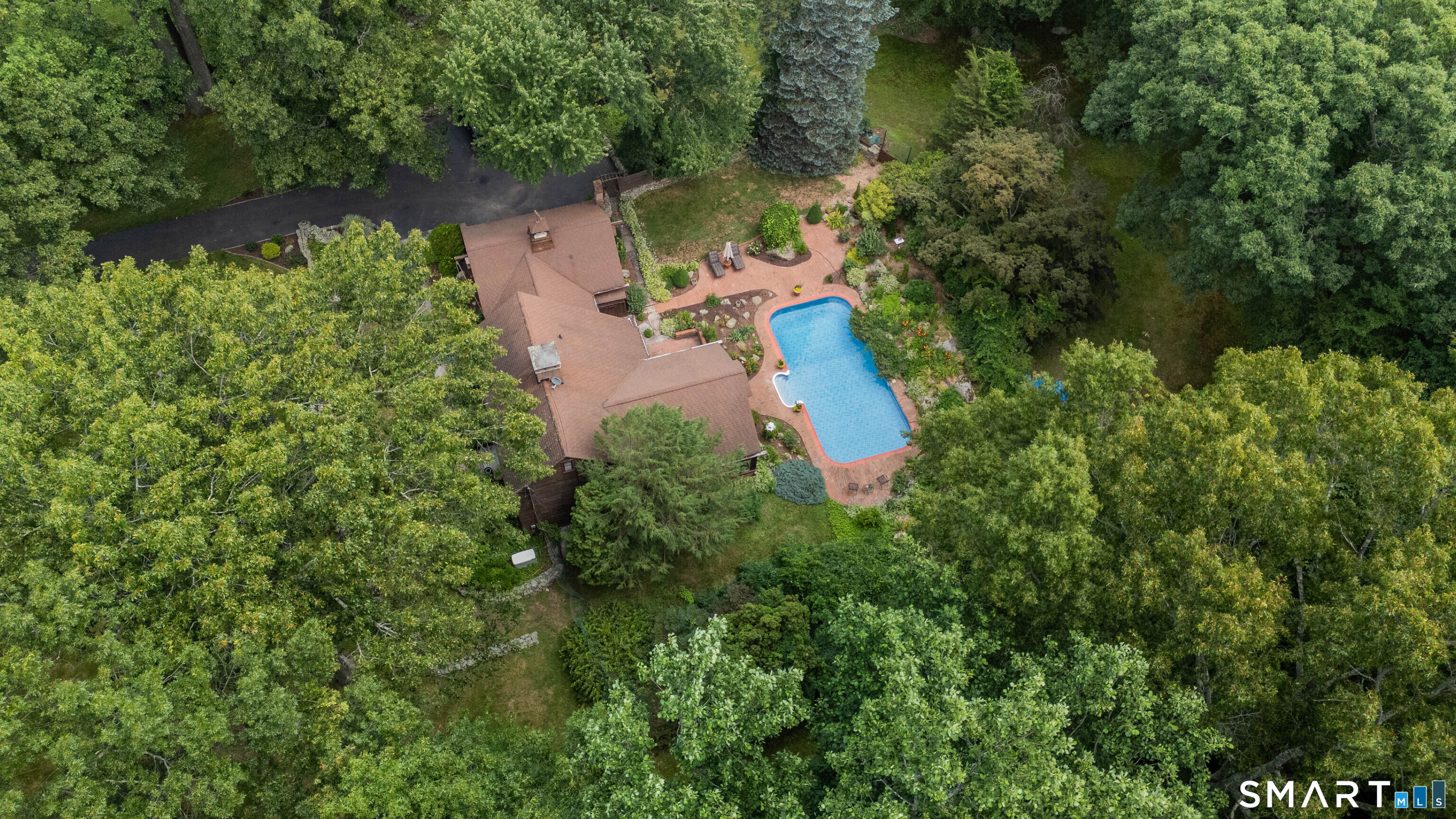 89 Brushy Hill Road Newtown CT 06470