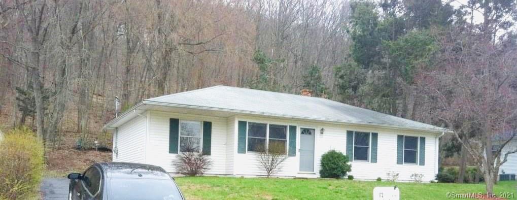 172 Borrmann Road East Haven CT 06512