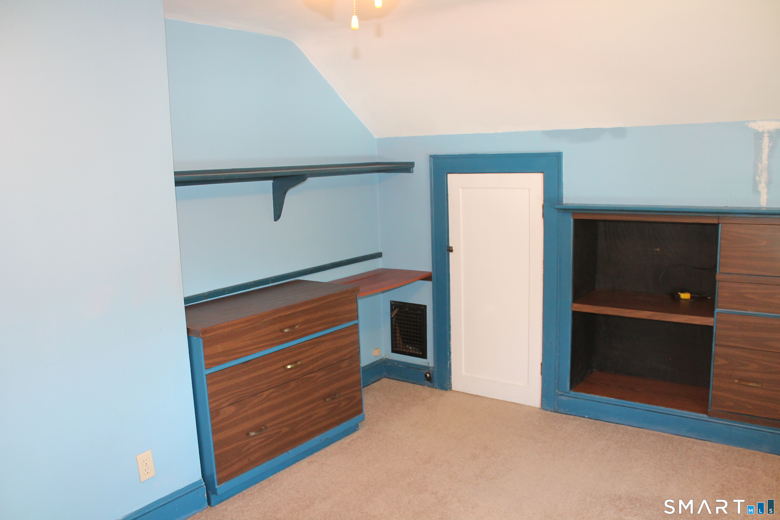 39 Plumb Avenue Meriden CT 06450