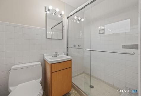 34 Hoskins Road Bloomfield CT 06002