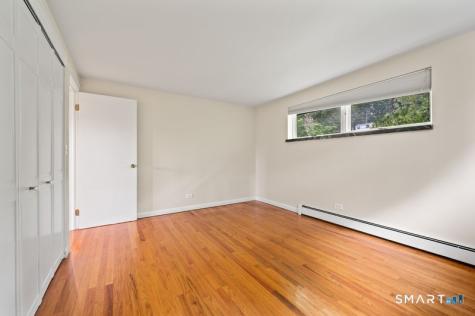 34 Hoskins Road Bloomfield CT 06002