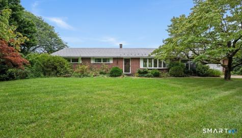 34 Hoskins Road Bloomfield CT 06002