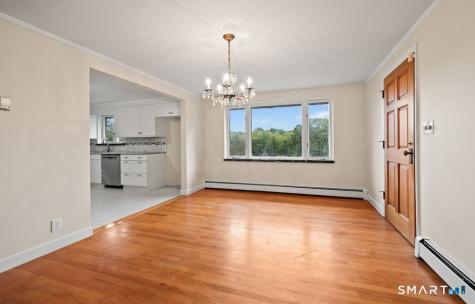 34 Hoskins Road Bloomfield CT 06002