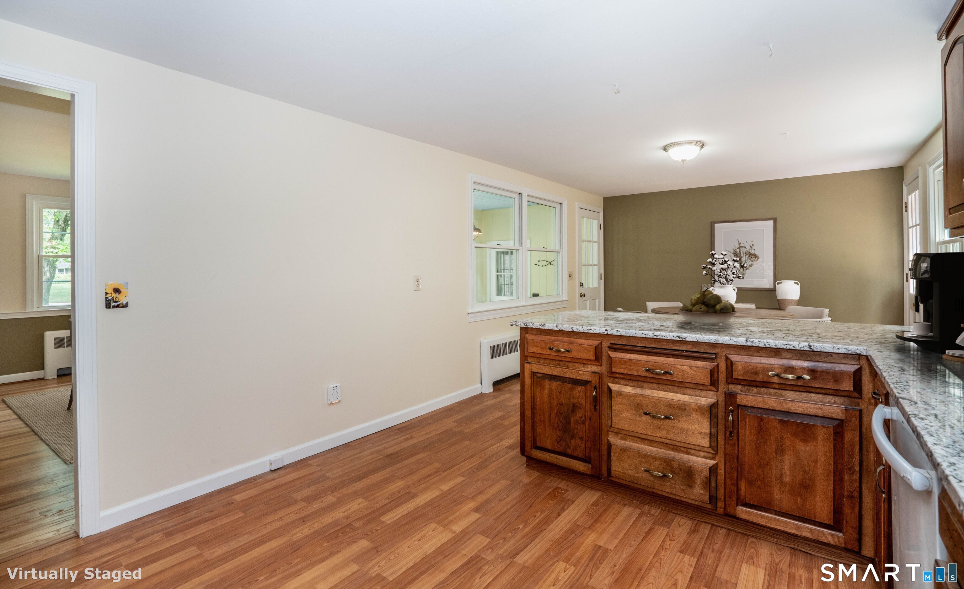6 Stratton Lane Simsbury CT 06092