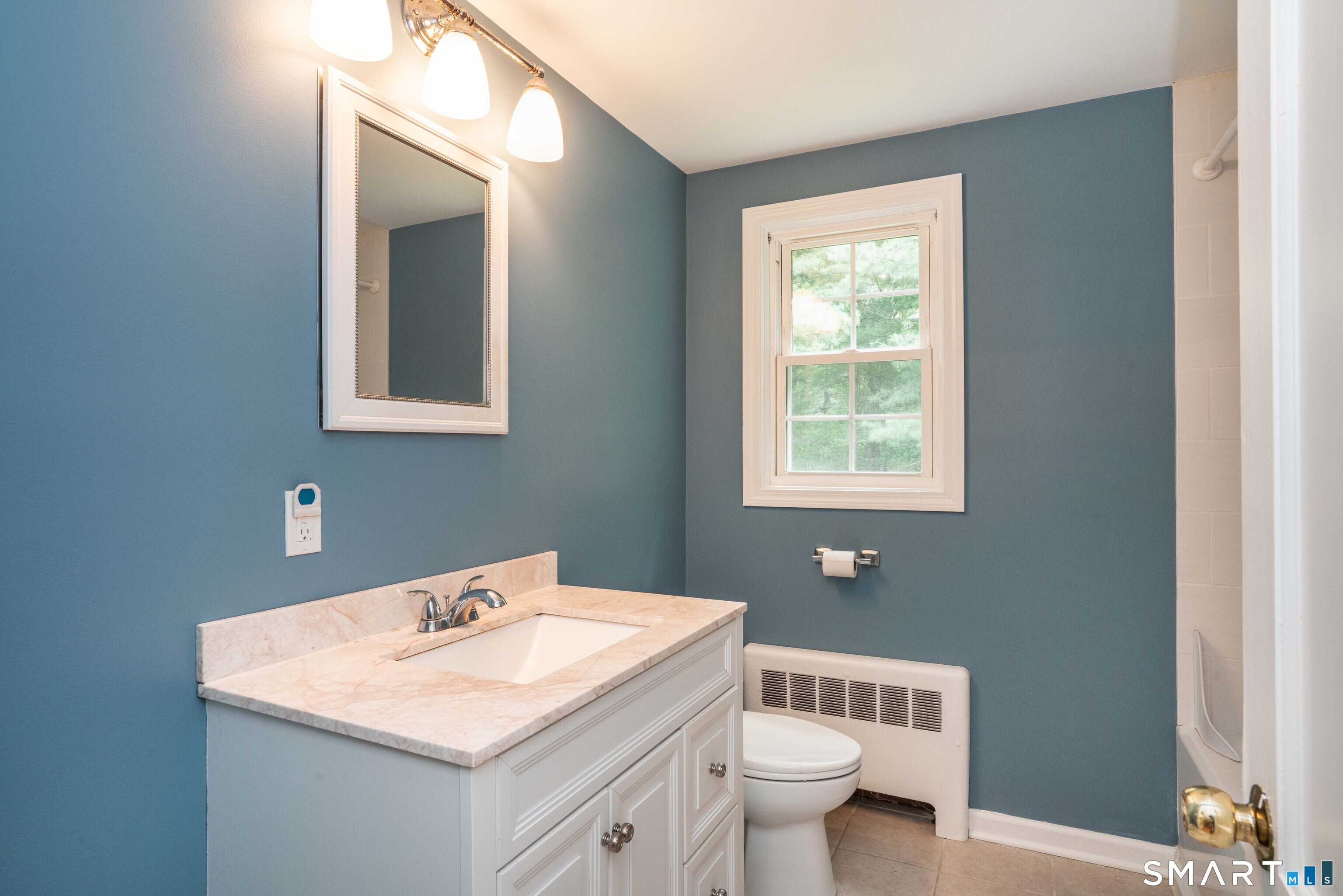 6 Stratton Lane Simsbury CT 06092
