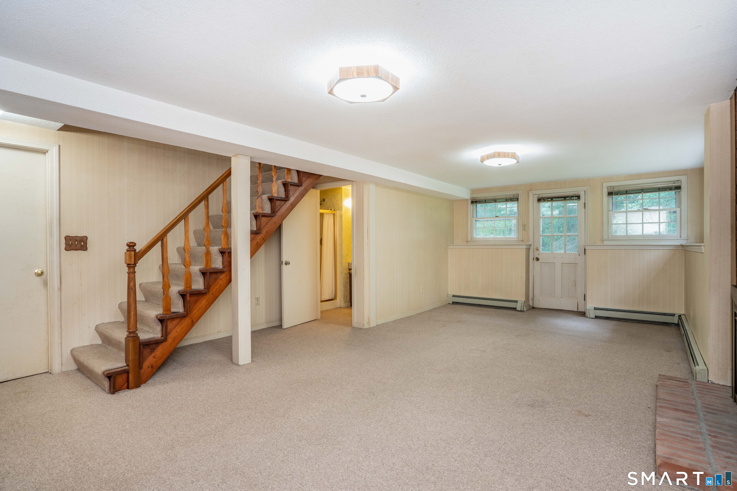 6 Stratton Lane Simsbury CT 06092