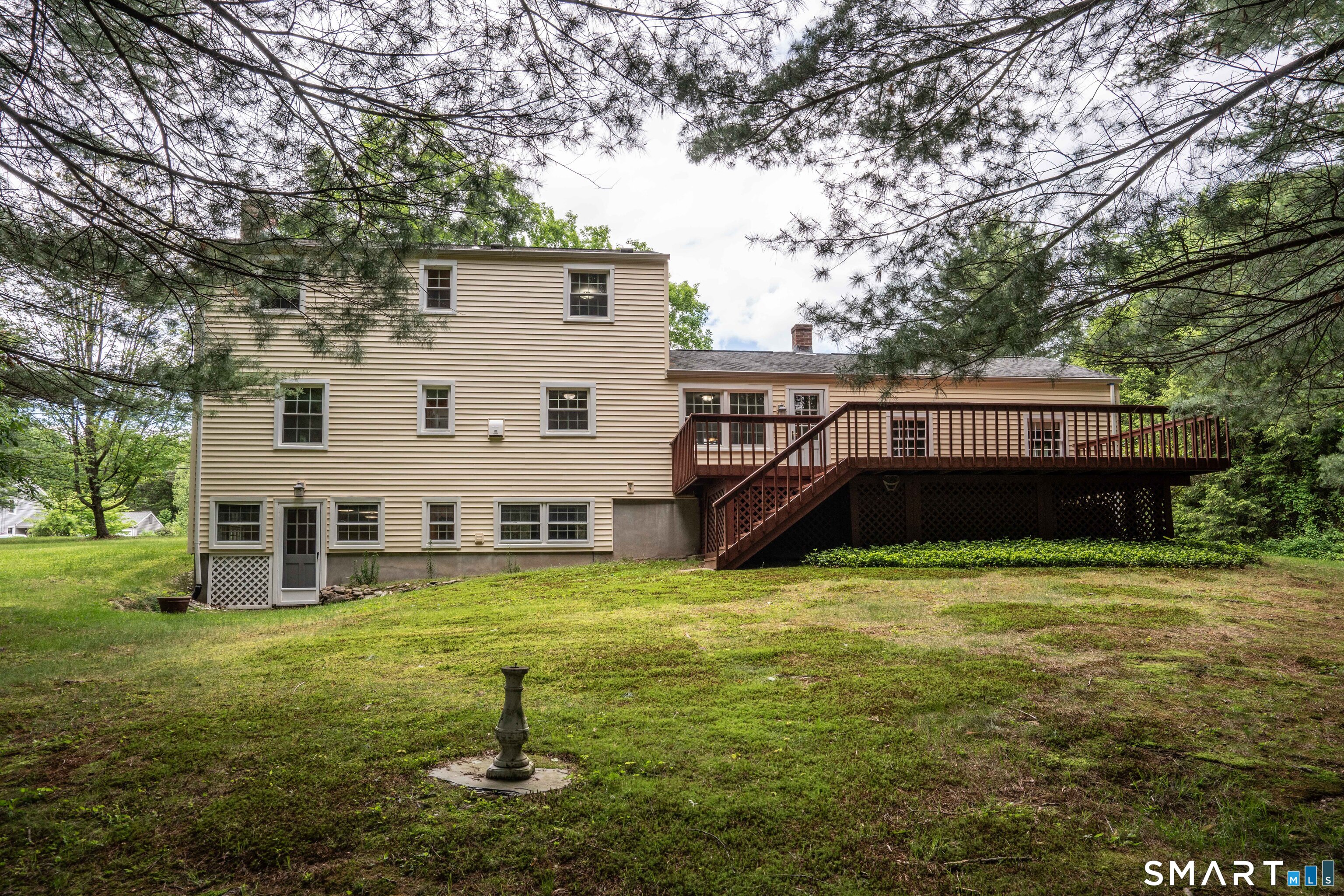 6 Stratton Lane Simsbury CT 06092