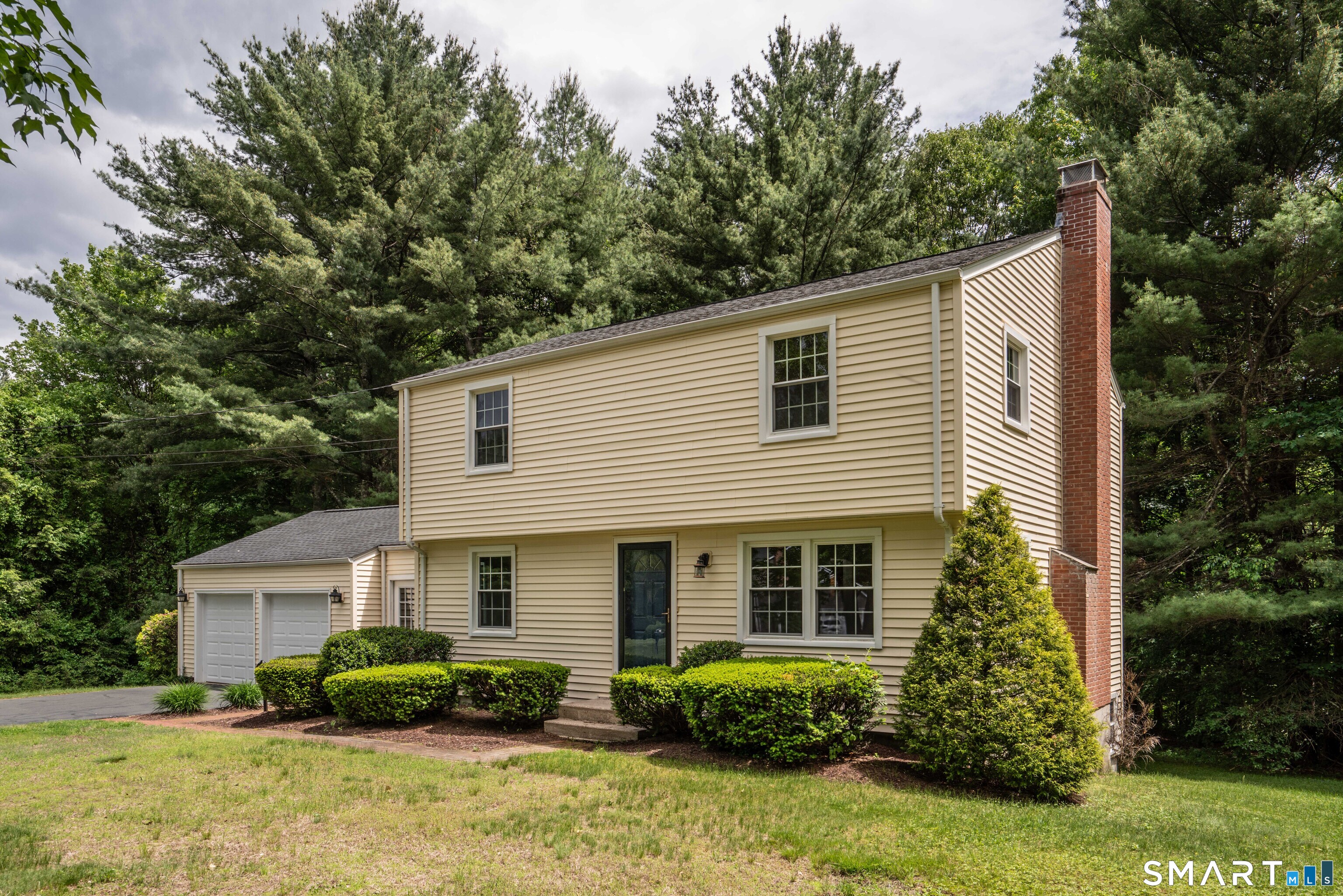 6 Stratton Lane Simsbury CT 06092