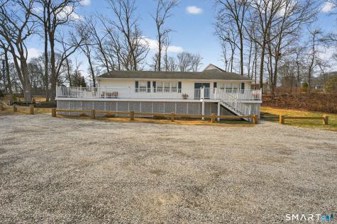 7 Edge Hill Road East Lyme CT 06357