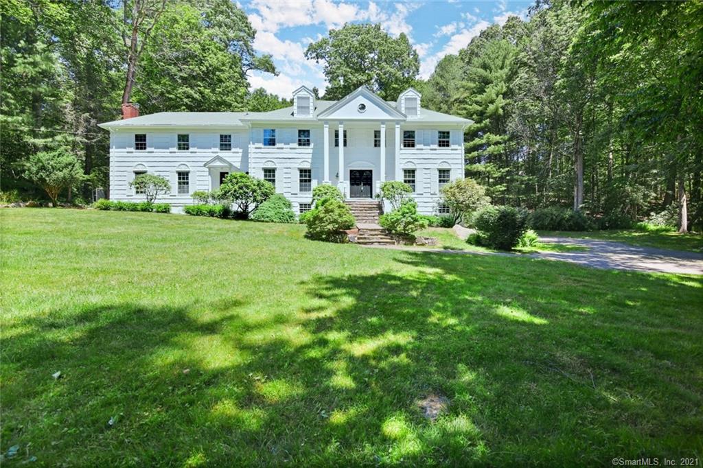 29 Pequot Lane New Canaan CT 06840