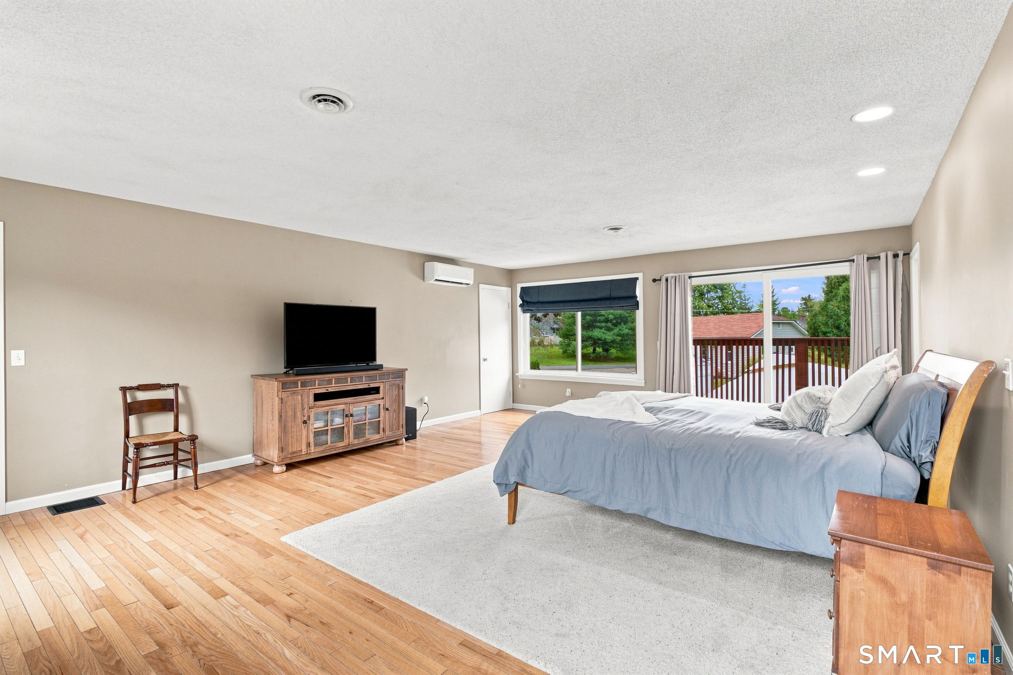16 Rhynus Road Sharon CT 06069