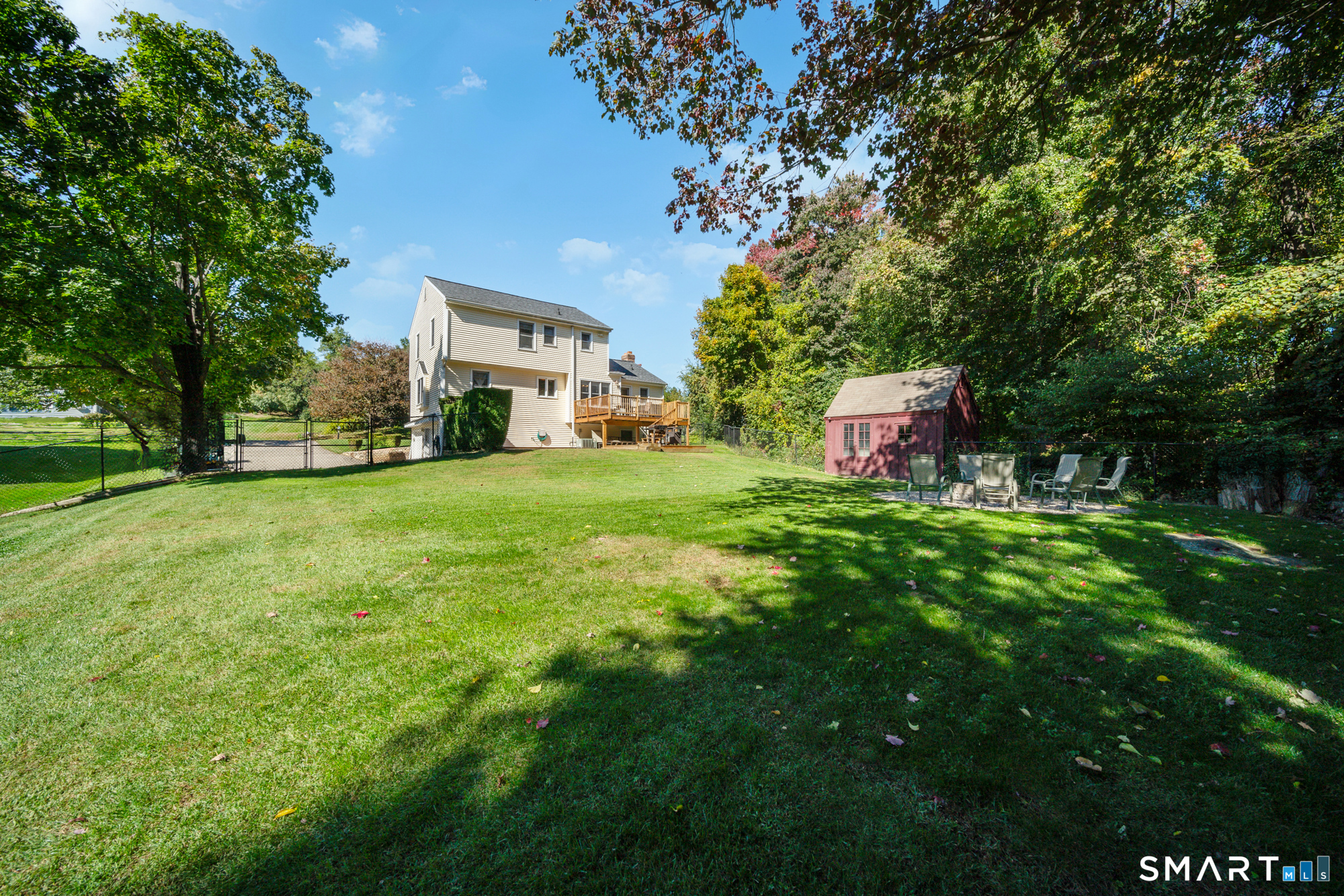 18 Carriage Drive Seymour CT 06483
