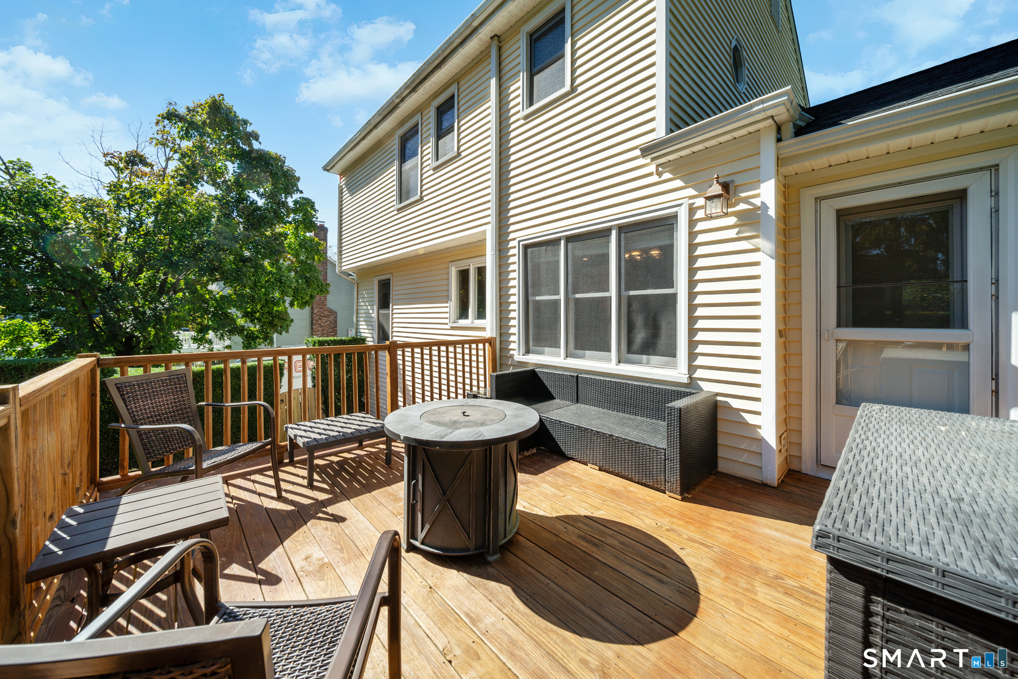 18 Carriage Drive Seymour CT 06483
