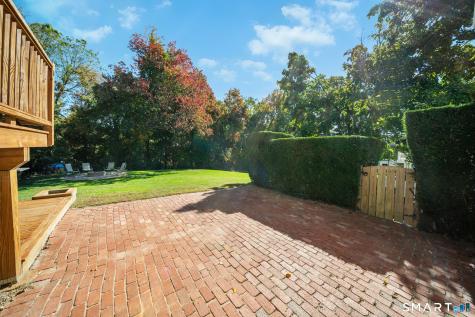 18 Carriage Drive Seymour CT 06483