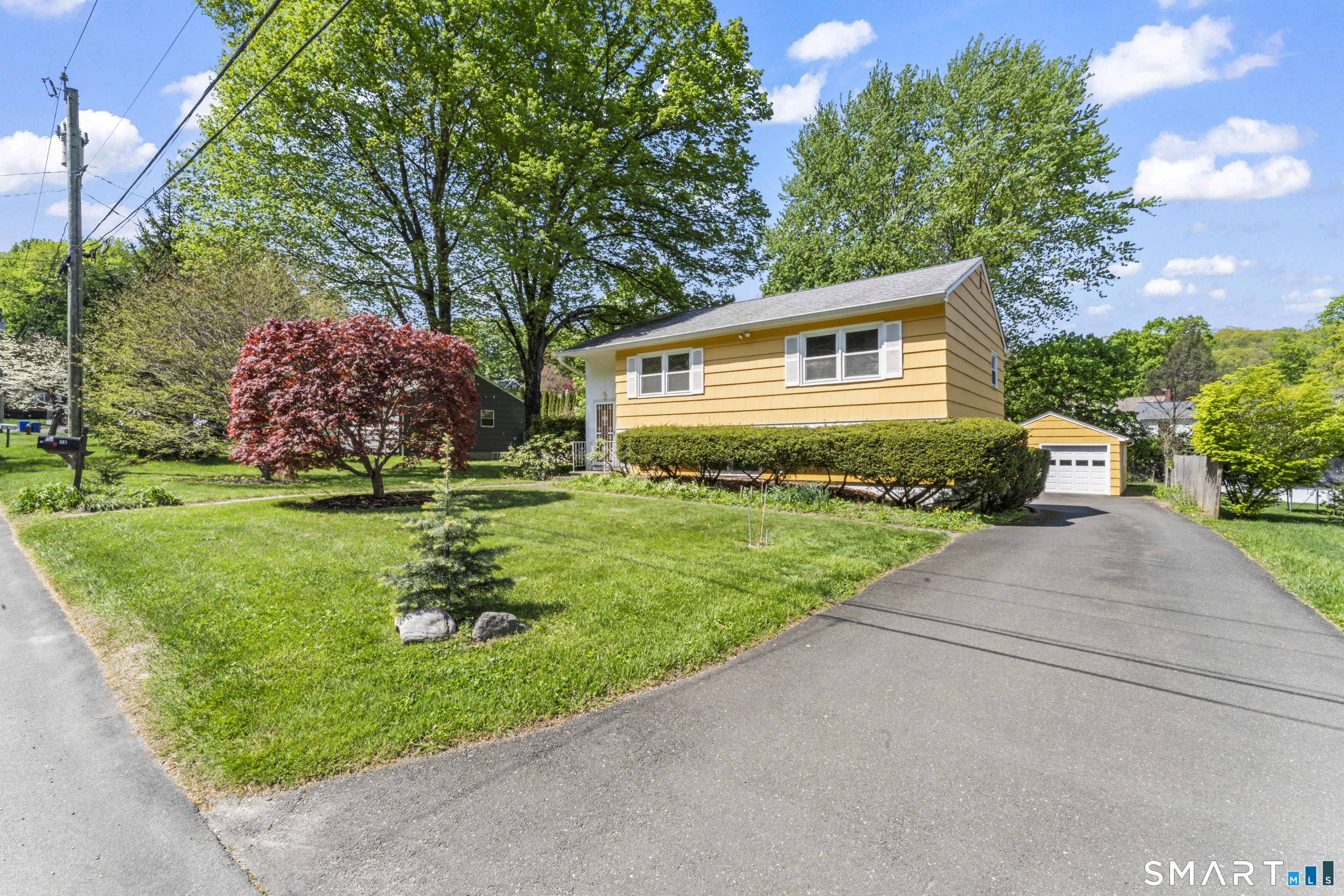 10 Brookwood Drive Bethel CT 06801
