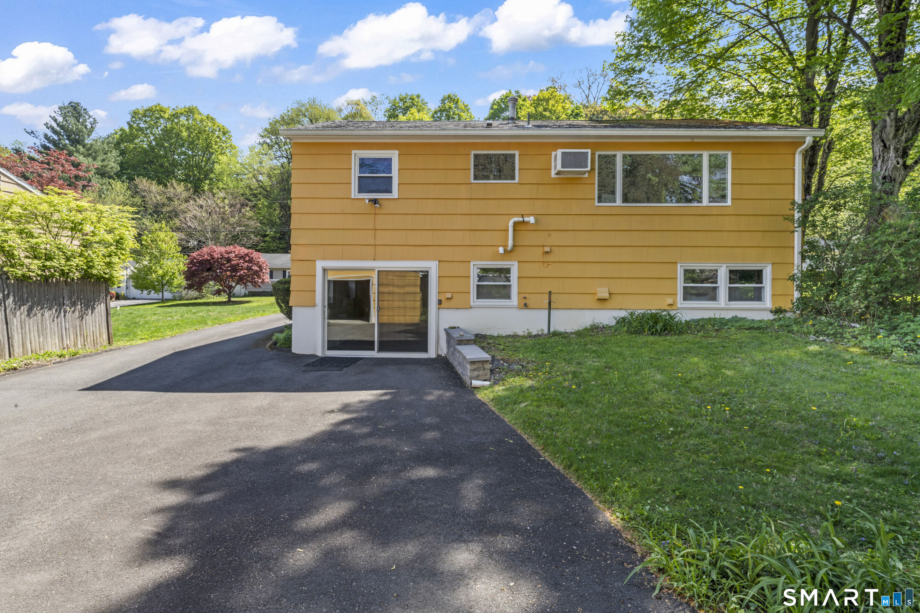 10 Brookwood Drive Bethel CT 06801