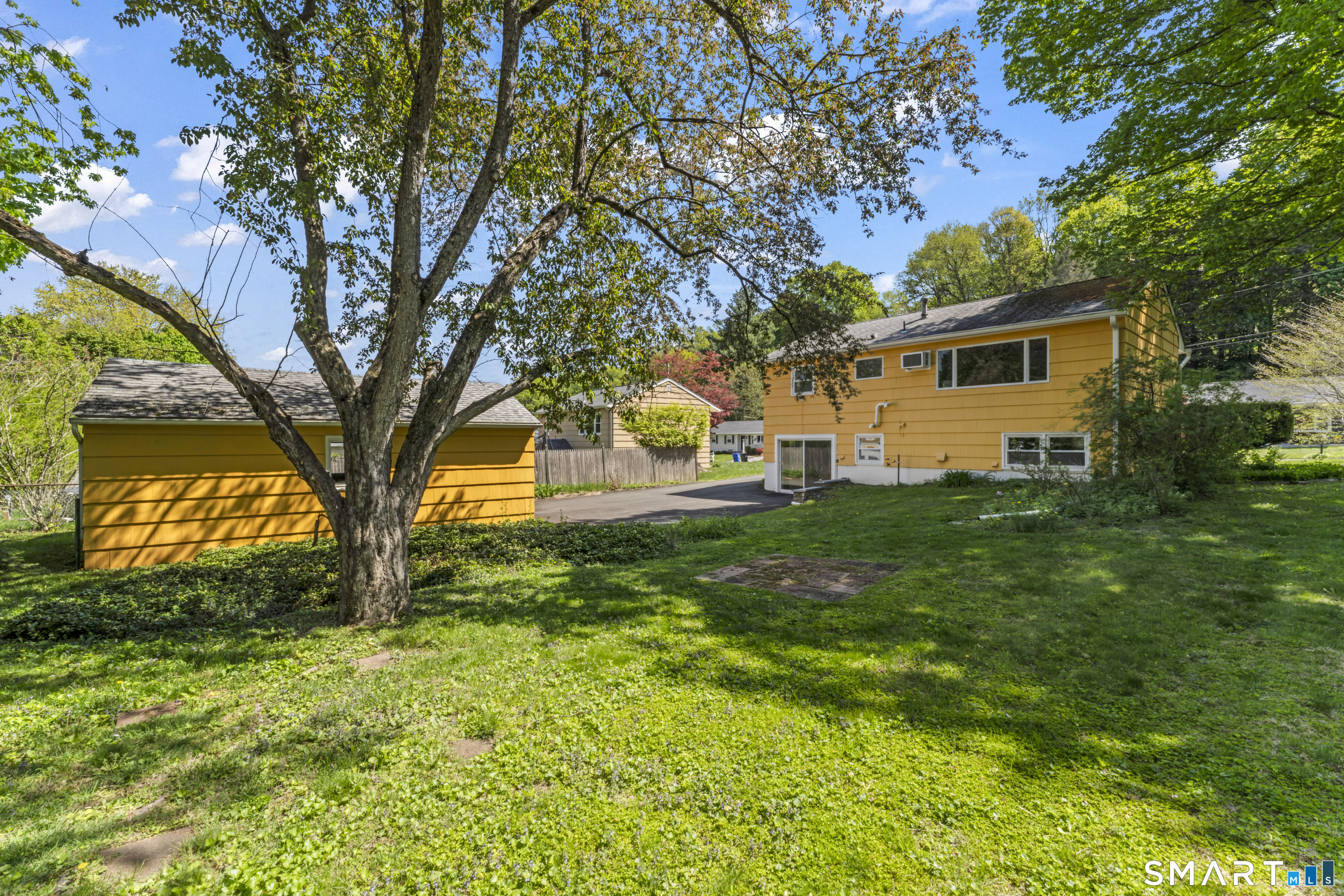 10 Brookwood Drive Bethel CT 06801