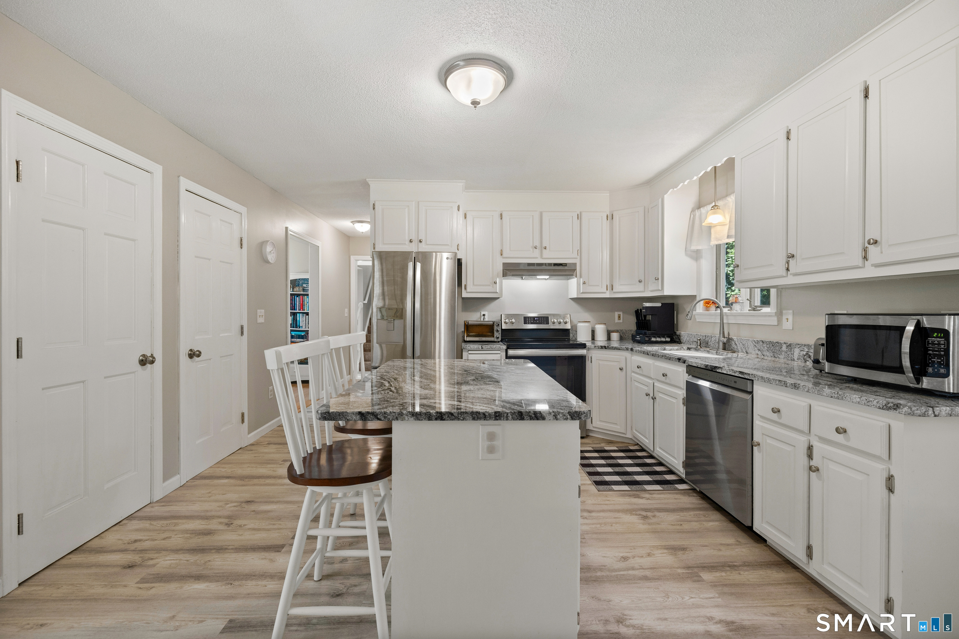 87 Windrush Lane Hebron CT 06248