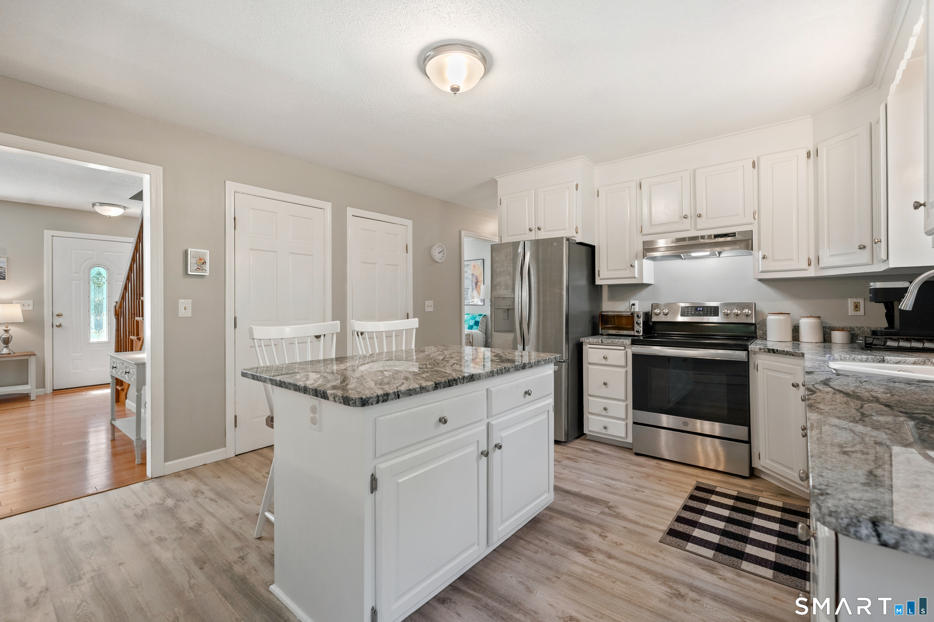 87 Windrush Lane Hebron CT 06248