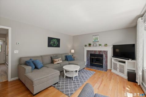87 Windrush Lane Hebron CT 06248