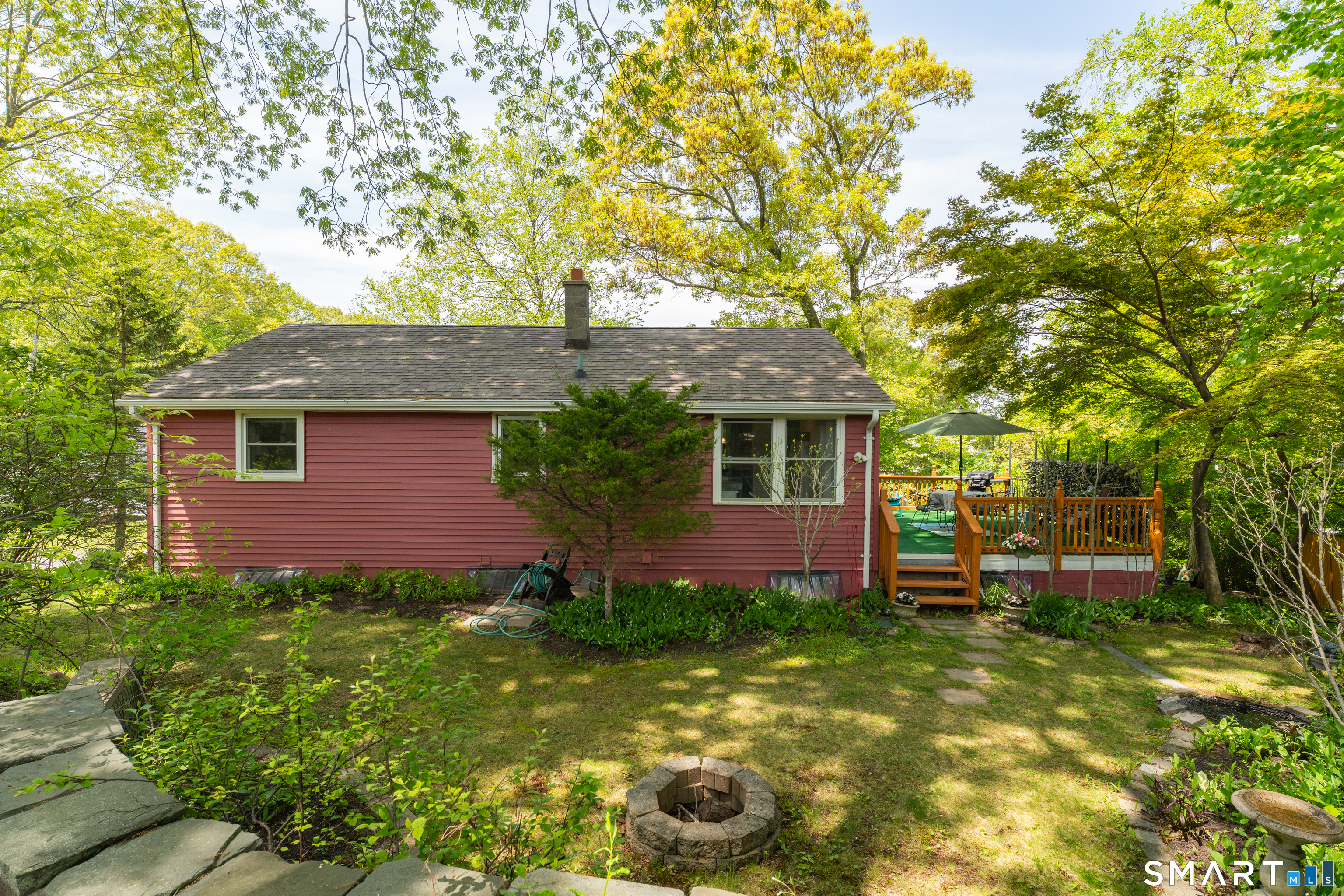 675 Bradley Street East Haven CT 06512