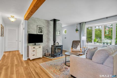675 Bradley Street East Haven CT 06512