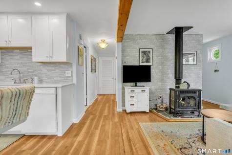 675 Bradley Street East Haven CT 06512