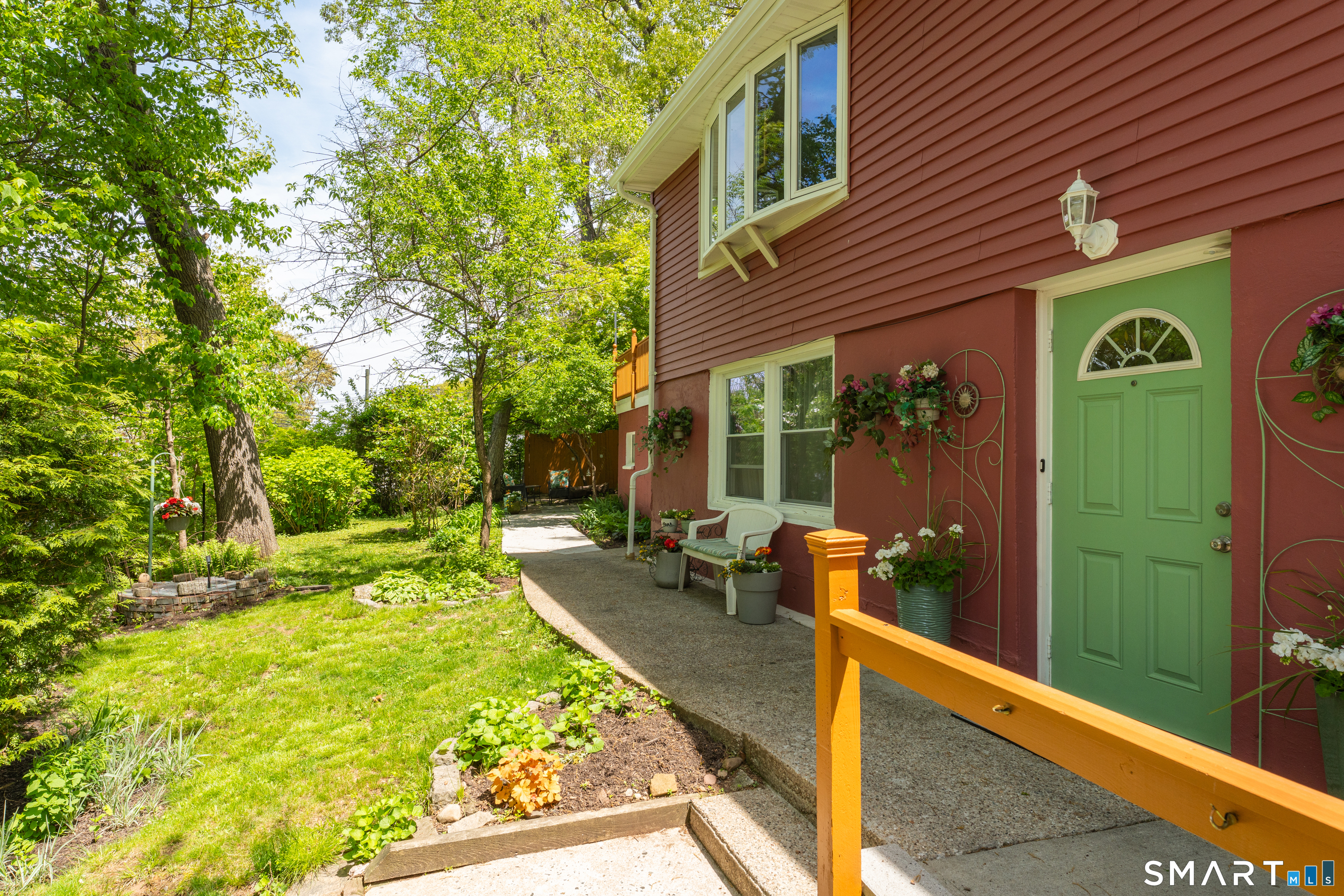 675 Bradley Street East Haven CT 06512