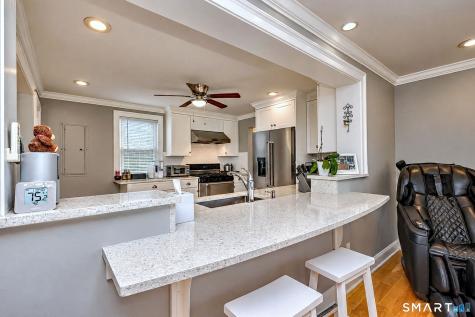 17 Jamaica Court East Haven CT 06512