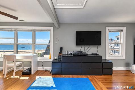 17 Jamaica Court East Haven CT 06512