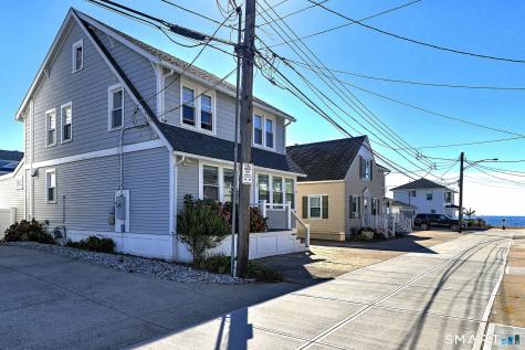 17 Jamaica Court East Haven CT 06512