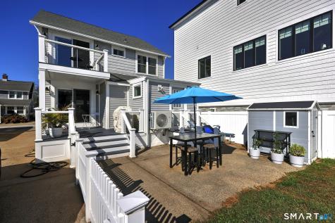 17 Jamaica Court East Haven CT 06512